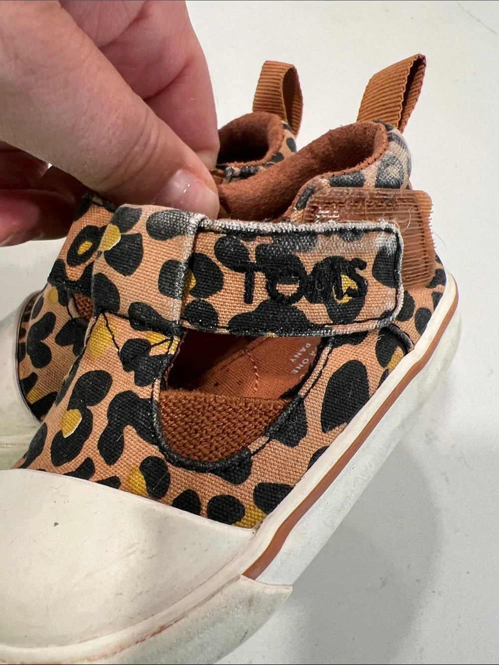 TOMS - 4, baby/toddler Mary Jane’s, animal print, tennis shoes